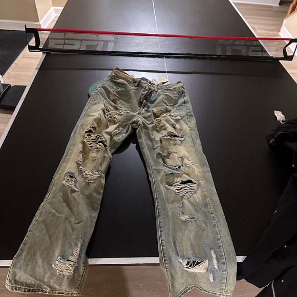 MNML Tan Relaxed Fit Distressed Jeans